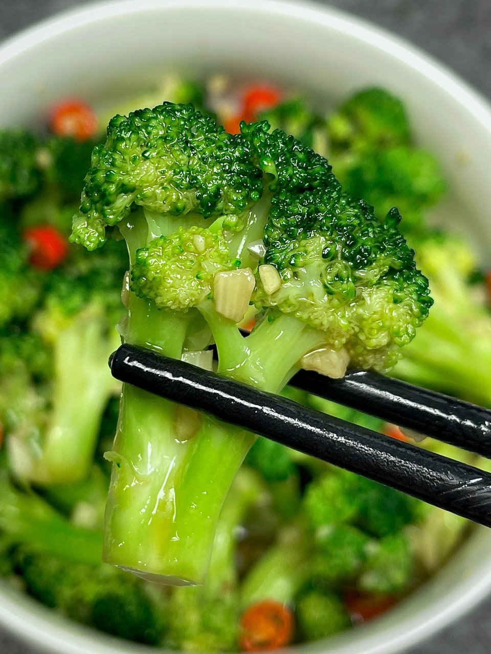 好吃的蒜蓉西兰花 美食之韵,泰国风情,蒜香扑鼻,西兰花脆嫩爽口,滋味
