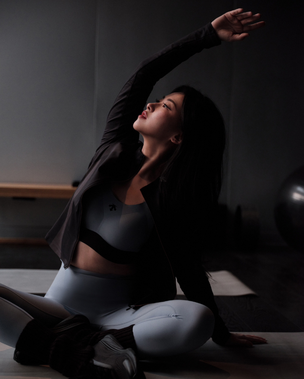 穿运动装的朱珠身材也太好了吧!