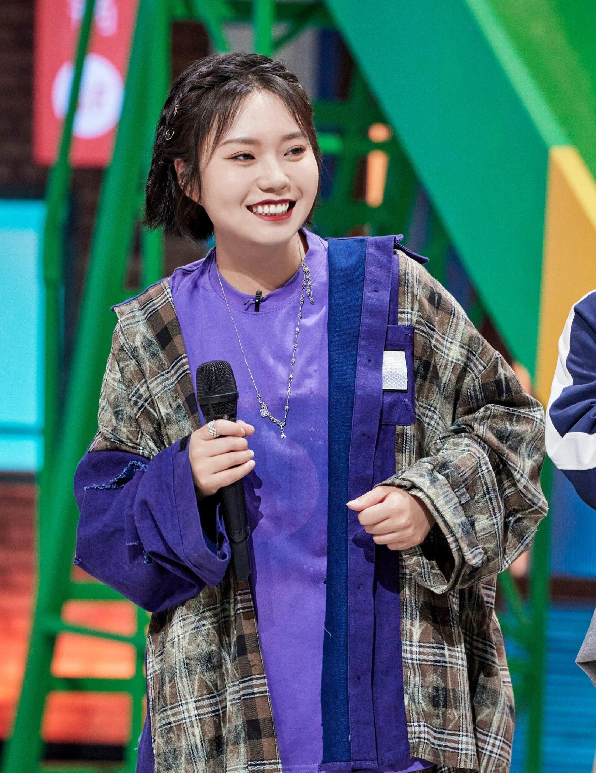 拒绝平庸:李雪琴的另类生活指南