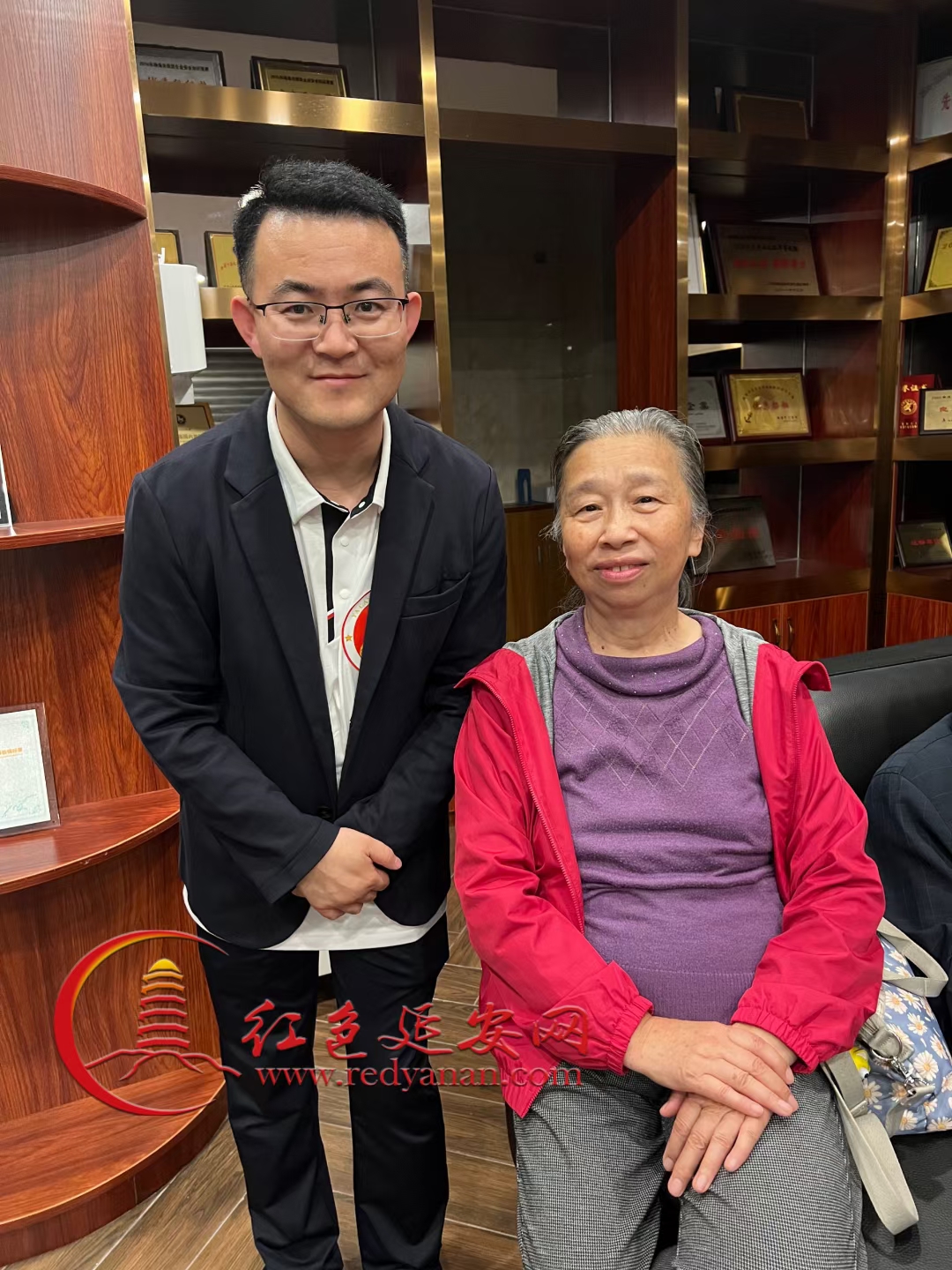 开国大将粟裕之女粟惠宁助力"压舱石故事汇"