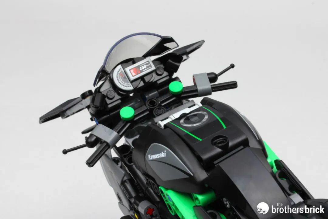 沉默的刺客 乐高机械组42170 kawasaki ninja h2r摩托车开箱评测