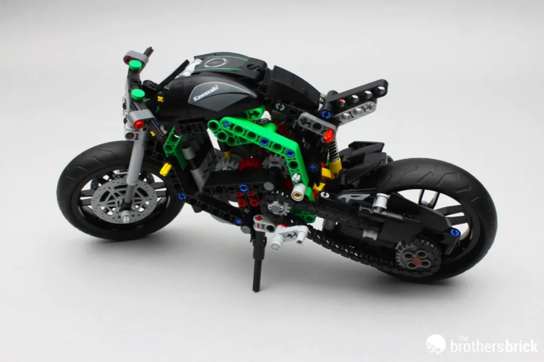 沉默的刺客 乐高机械组42170 kawasaki ninja h2r摩托车开箱评测