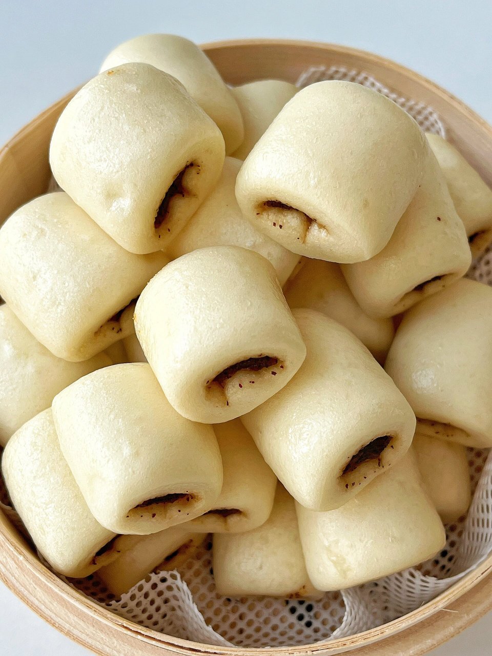 一次发酵枣泥夹心馒头7515松软香甜 食材: 红枣 牛奶/配方奶120ml