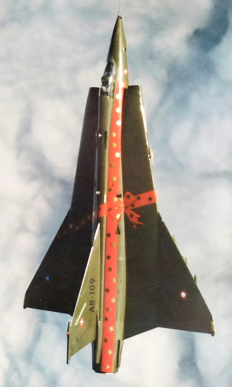 萨博35龙战斗机图片
