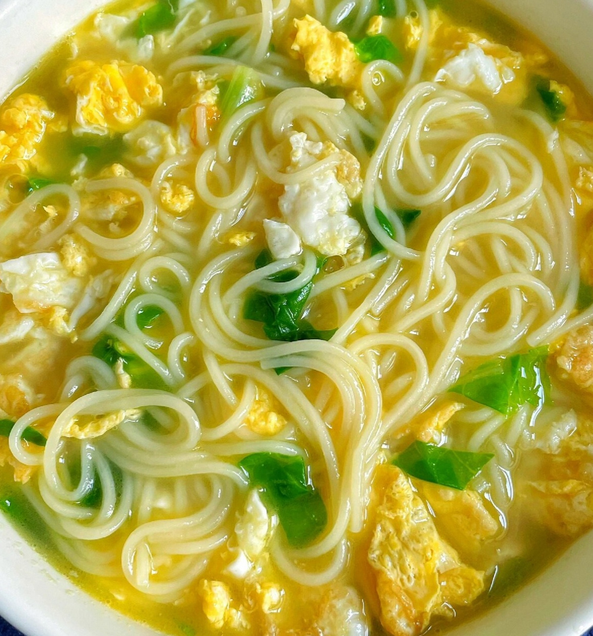 青菜鸡蛋面