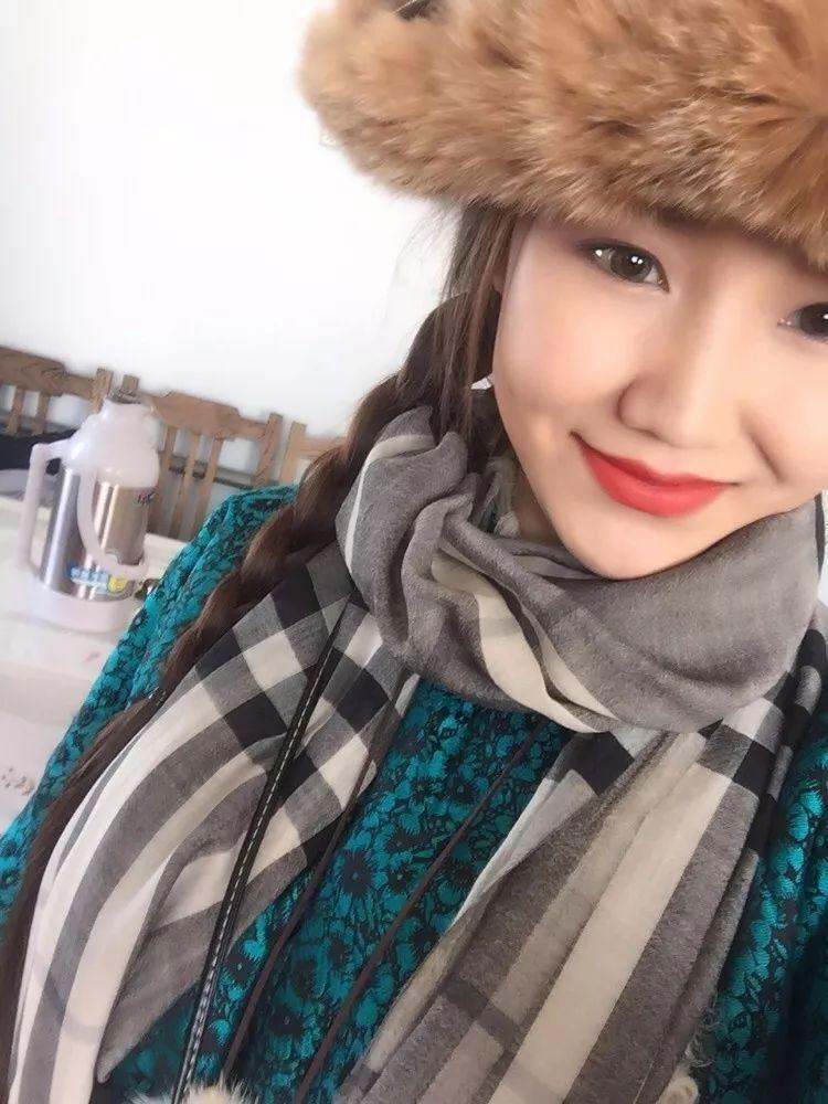 回顾吉祥三宝18年女儿已嫁人母亲守着草原流泪