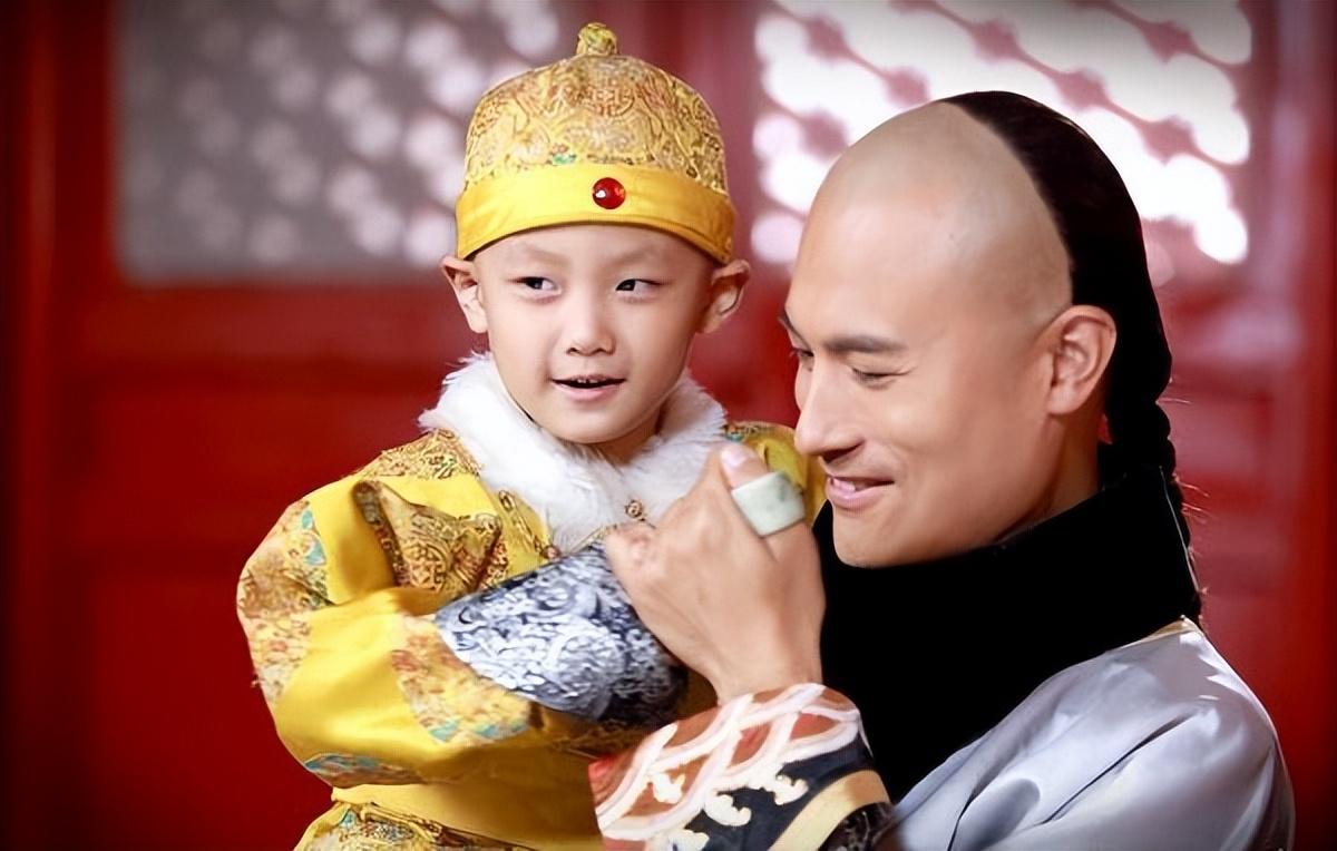 朱见深独宠万贵妃但他真的6年不知亲生子背后或许是个局