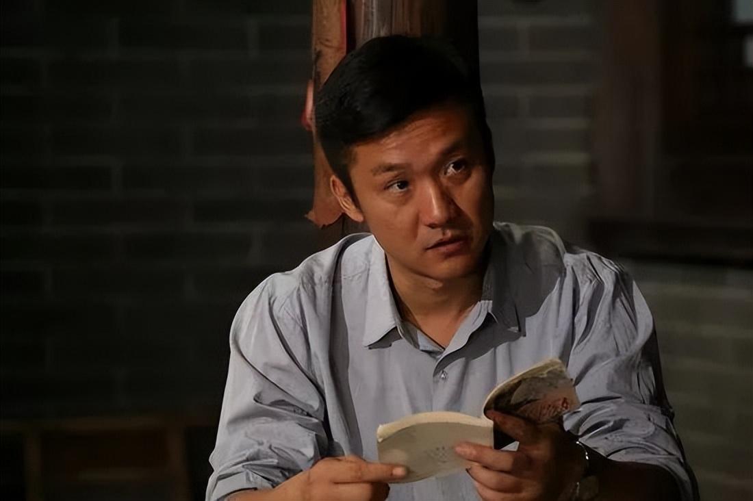 回顾演员黄志忠终究为他的抛妻弃子付出了代价