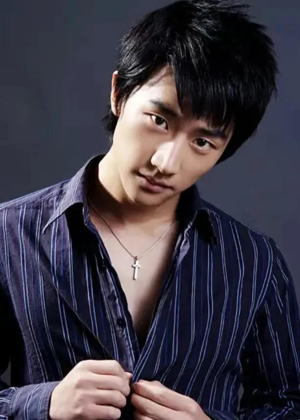 回顾黄轩父亲黄雁平为公益事业献生命儿子用15封家书替我尽孝