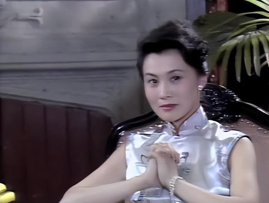 回顾国家一级演员李媛媛:为产子拒绝治癌,离世后丈夫发誓不娶