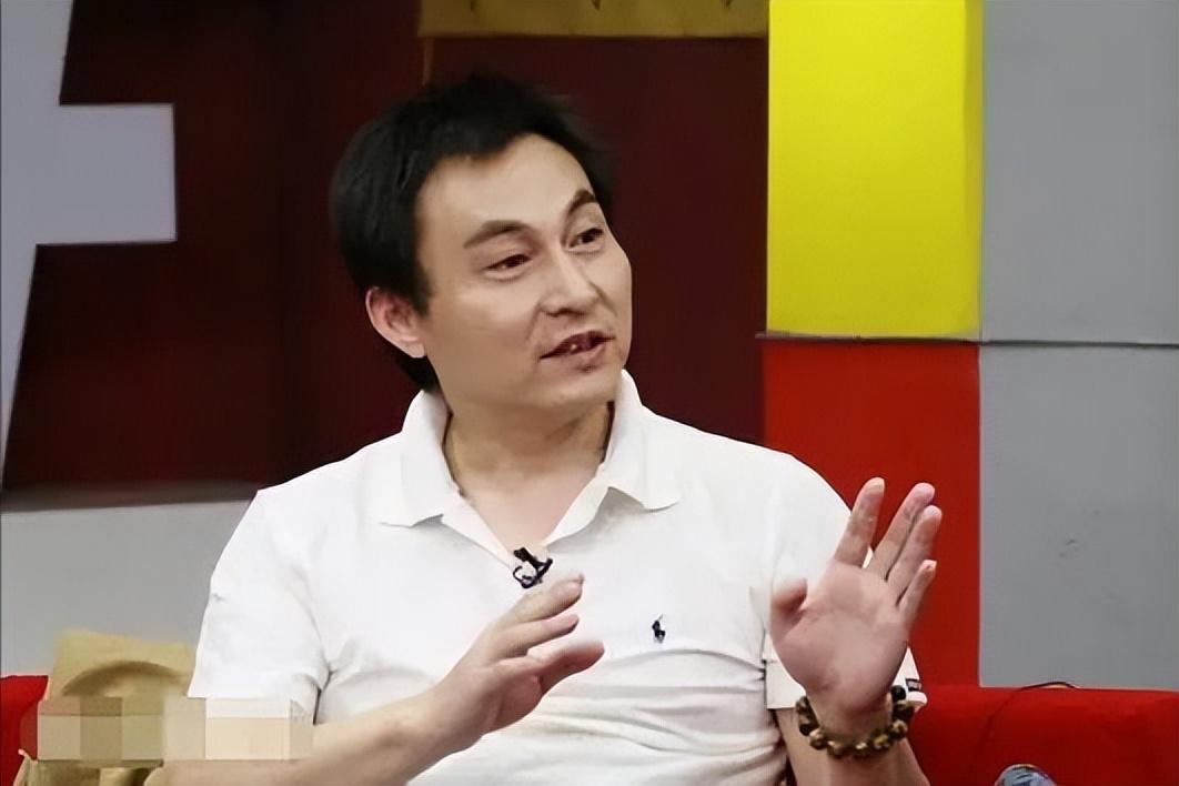 回顾杨俊勇丧父丧母又丧妻57岁时遗憾离世儿子一人举目无亲