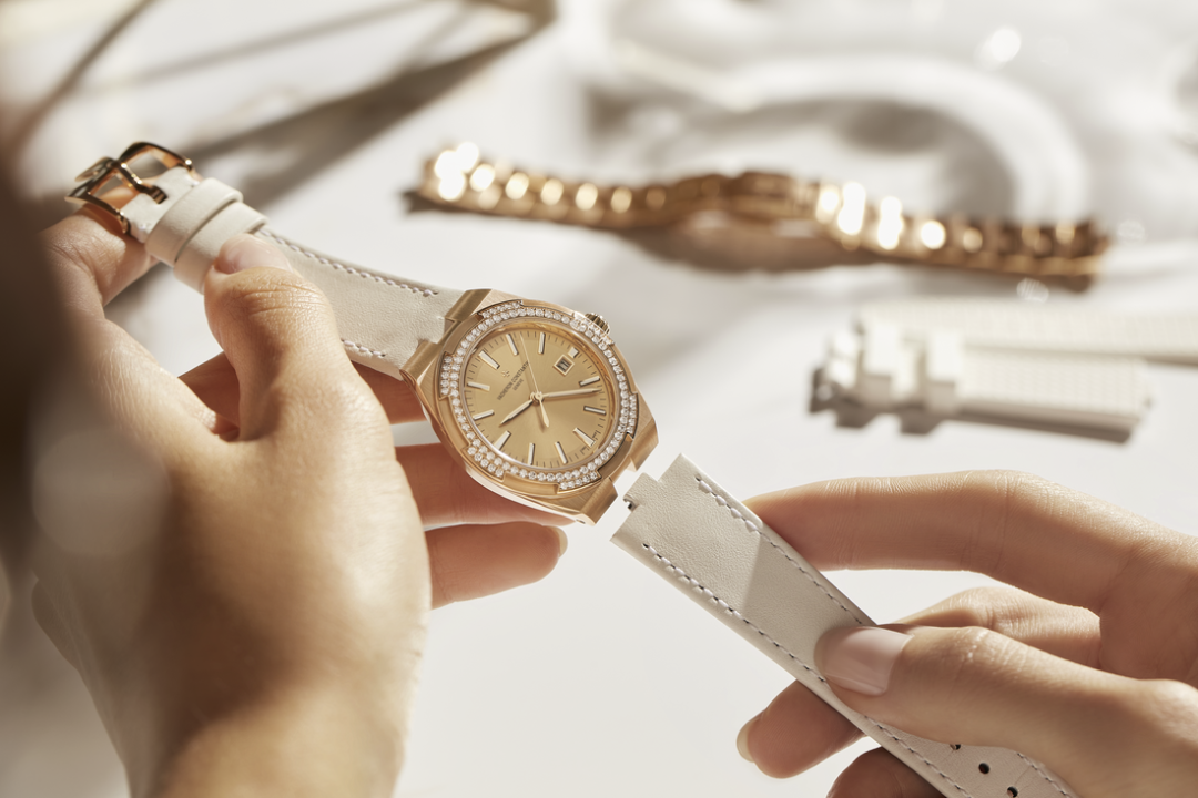 2024年为什么男人流行戴小表腕表尺寸变化也有玄学