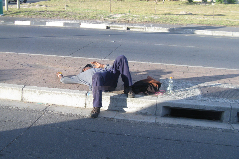 突然出现的流浪汉