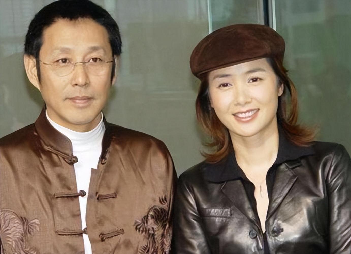 回顾央视主播杜宪曾低谷时嫁给陈道明41年后再看到底有多幸福