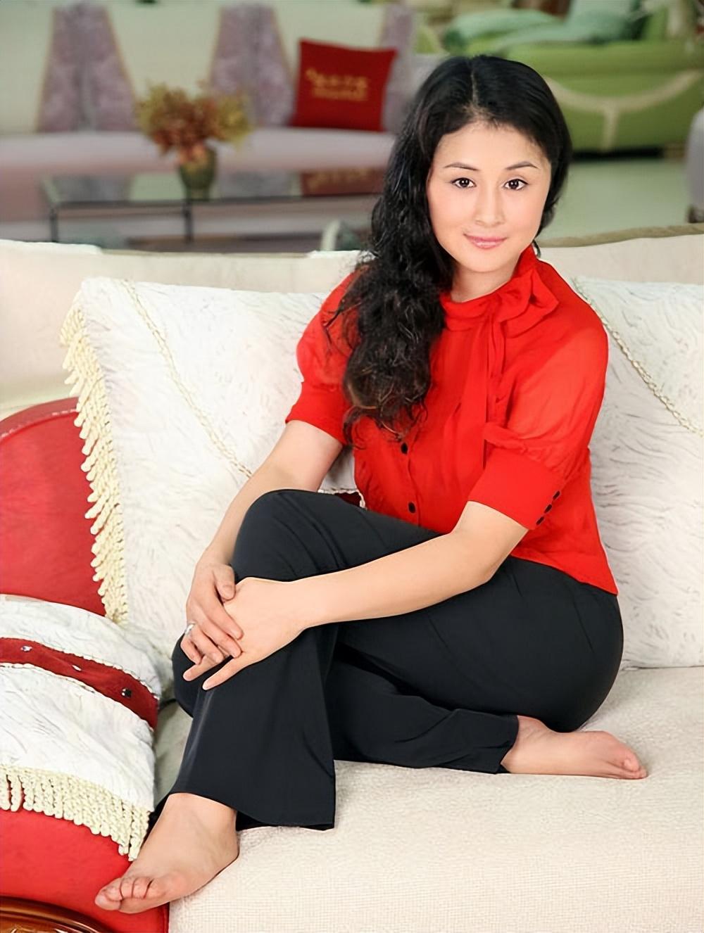 回顾演员于月仙:无儿无女去世,但她和丈夫的爱情仍令人感动!