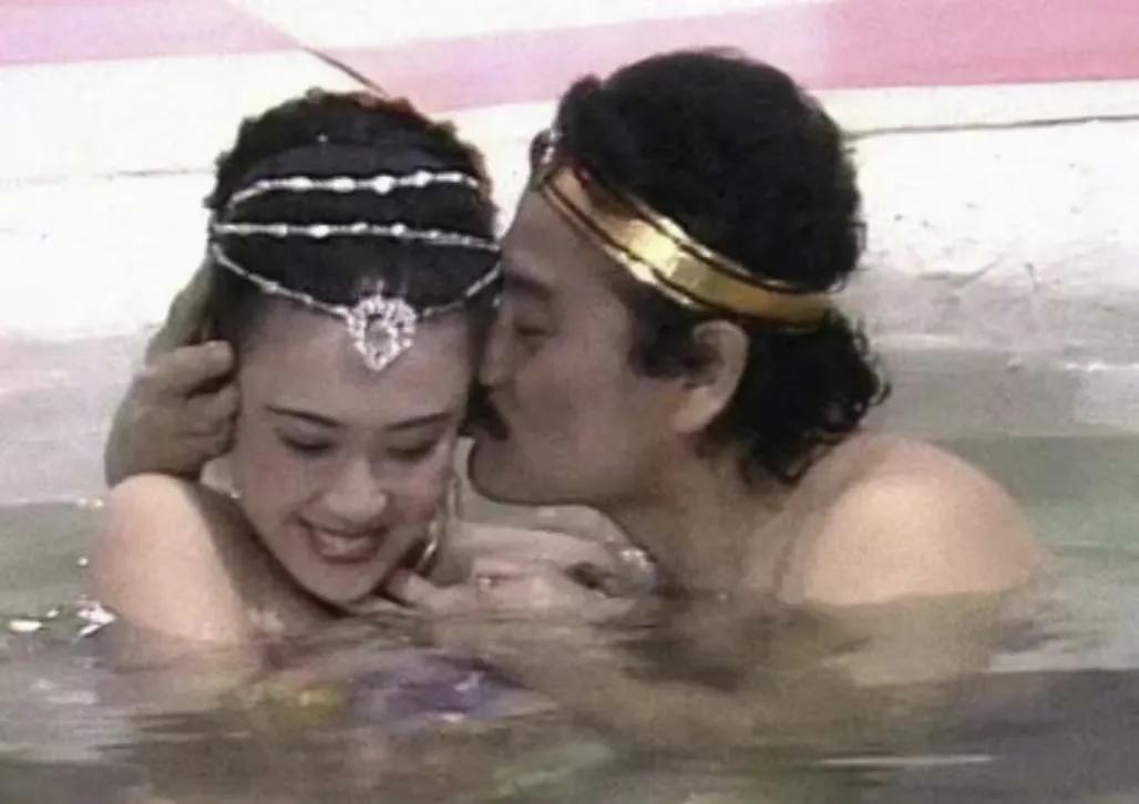 回顾颜值再高也救不了自甘堕落的傅艺伟