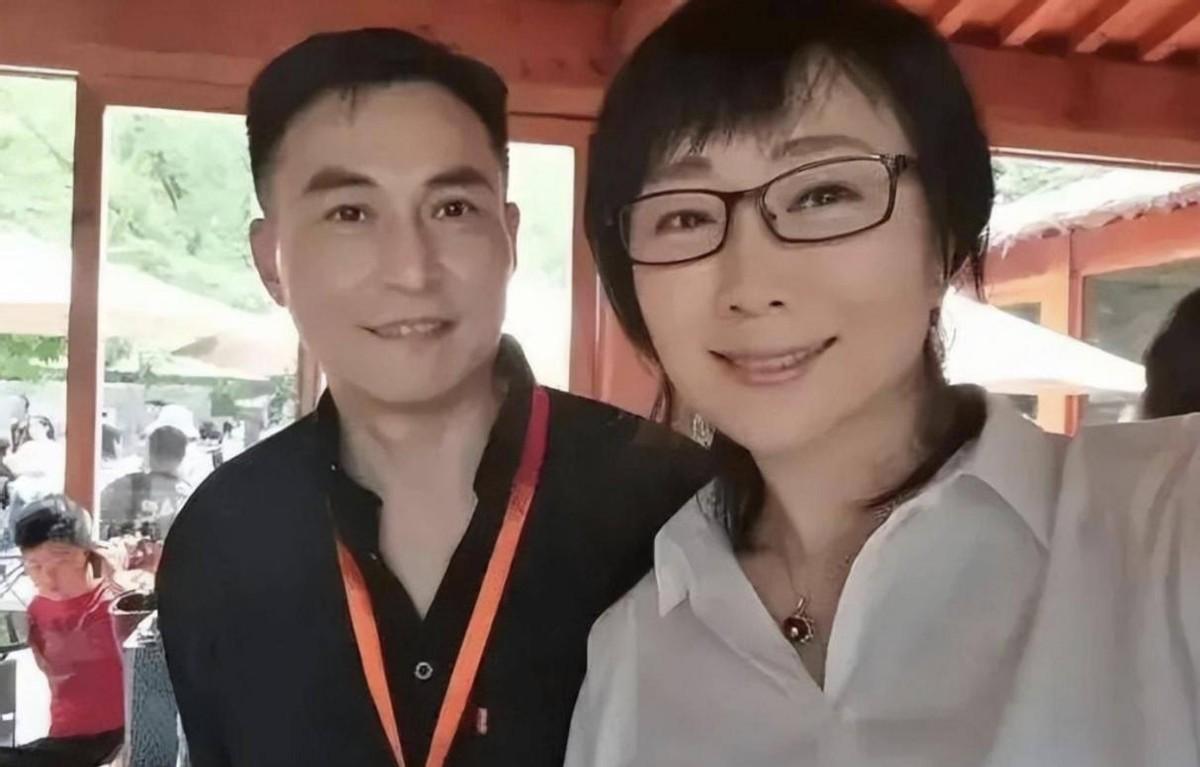 杨俊勇老婆资料图片