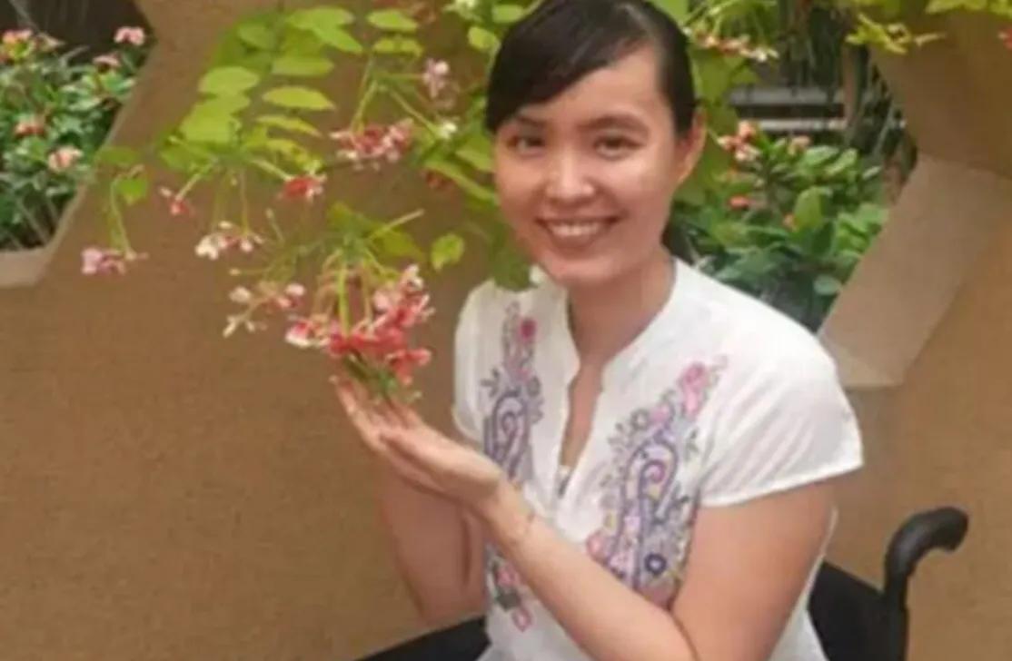 回顾教师张丽莉为救4个学生而截肢获捐1572万如今生下俩娃