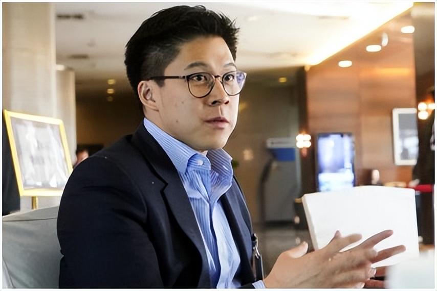 回顾霍启刚追妻郭晶晶父母反对女二女三横插险毁婚霍少好难