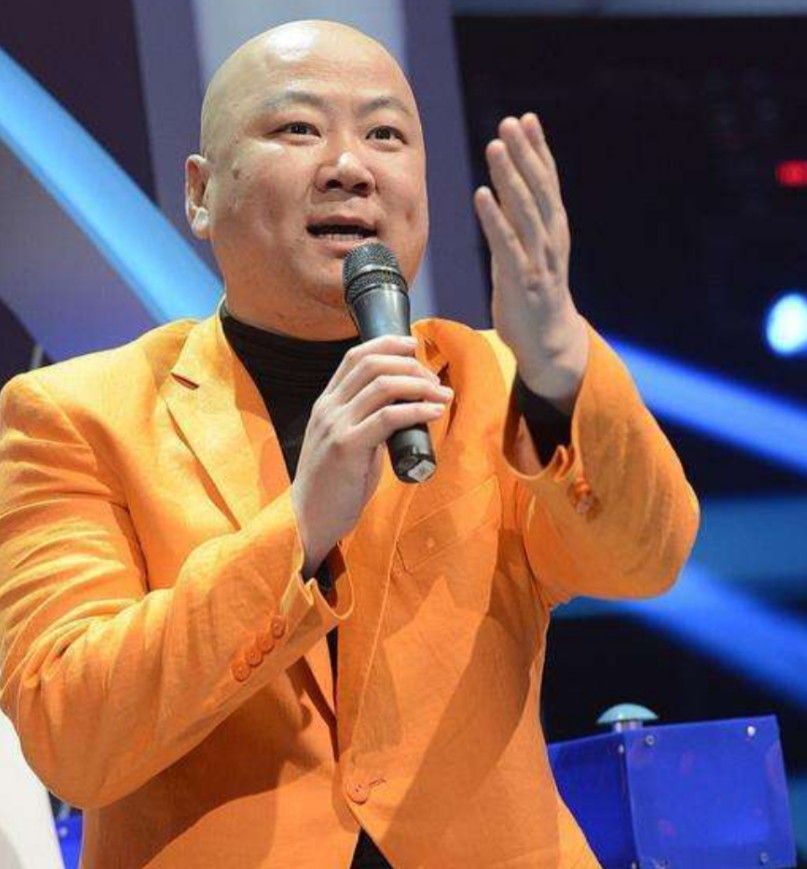 回顾演员郭冬临20次登春晚55岁未婚无子曾因8个字被索赔1亿