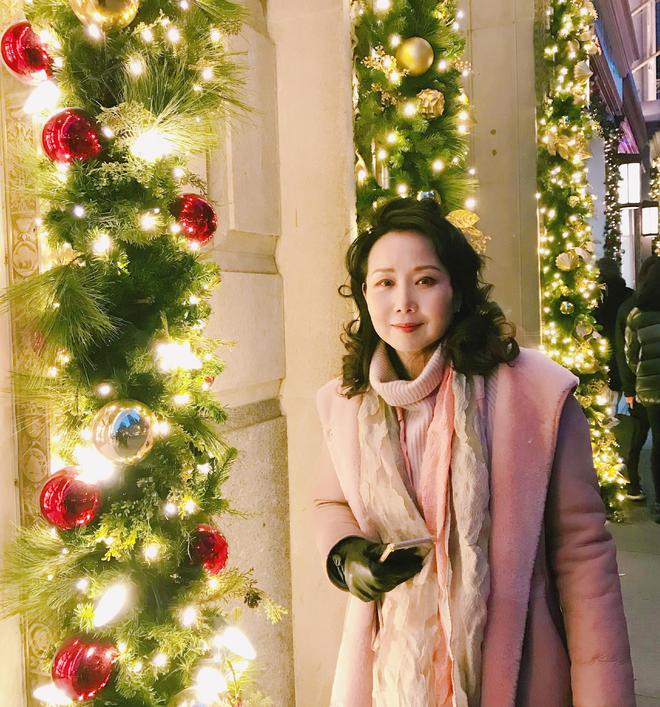 回顾陆剑民一封信定情娶西北歌后胡月结婚33年浪漫依旧