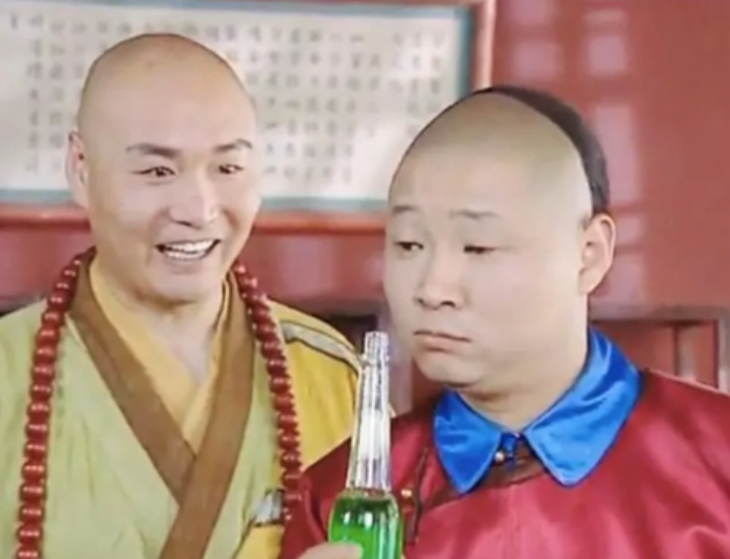 回顾三德子赵亮当红时退圈低调养鸡14年带领288户农民脱贫