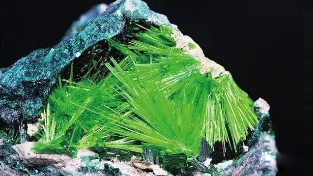 奇妙的化学元素最坚硬的金属铬