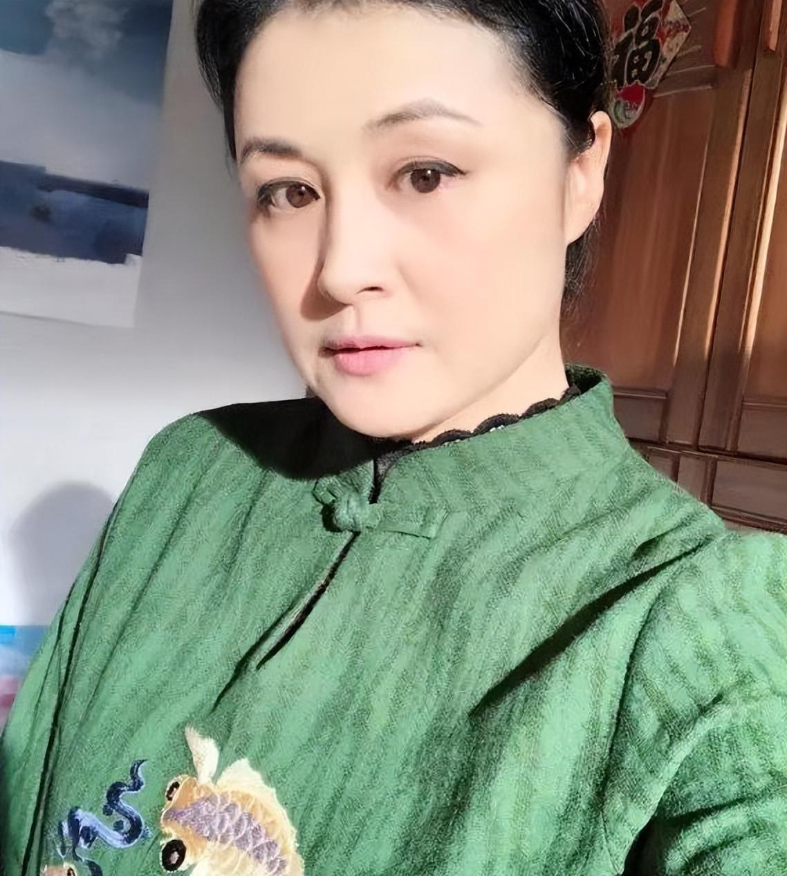 回顾演员于月仙无儿无女去世但她和丈夫的爱情仍令人感动