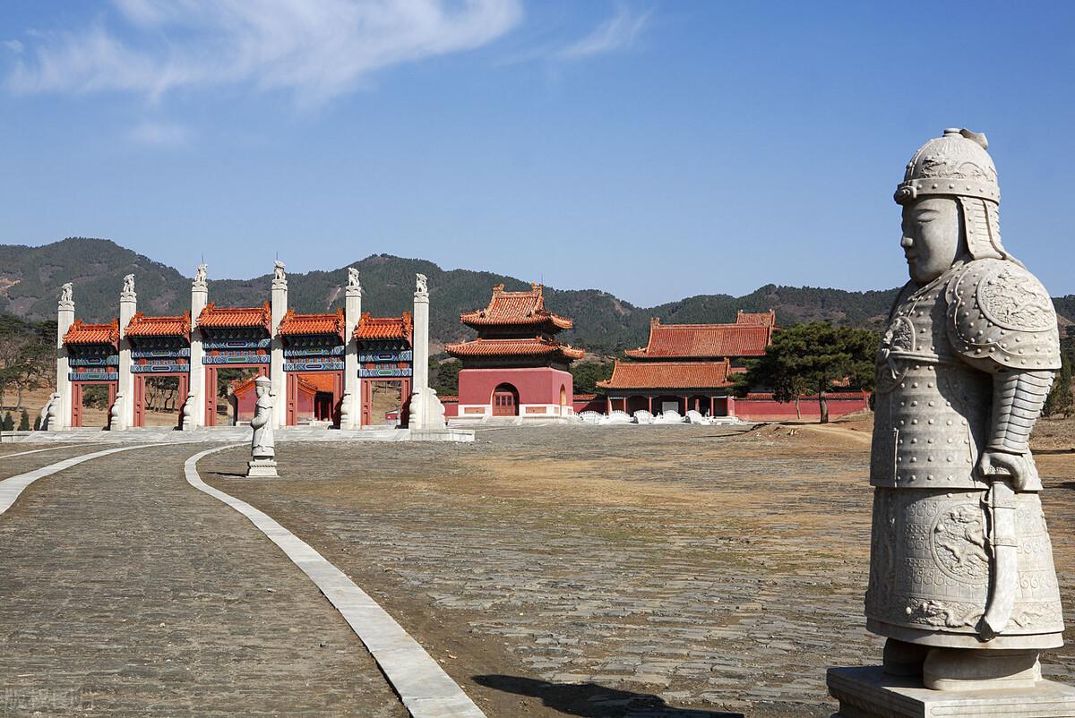 康熙帝德妃儿子登基半年就离世她真的是被雍正帝逼死的吗