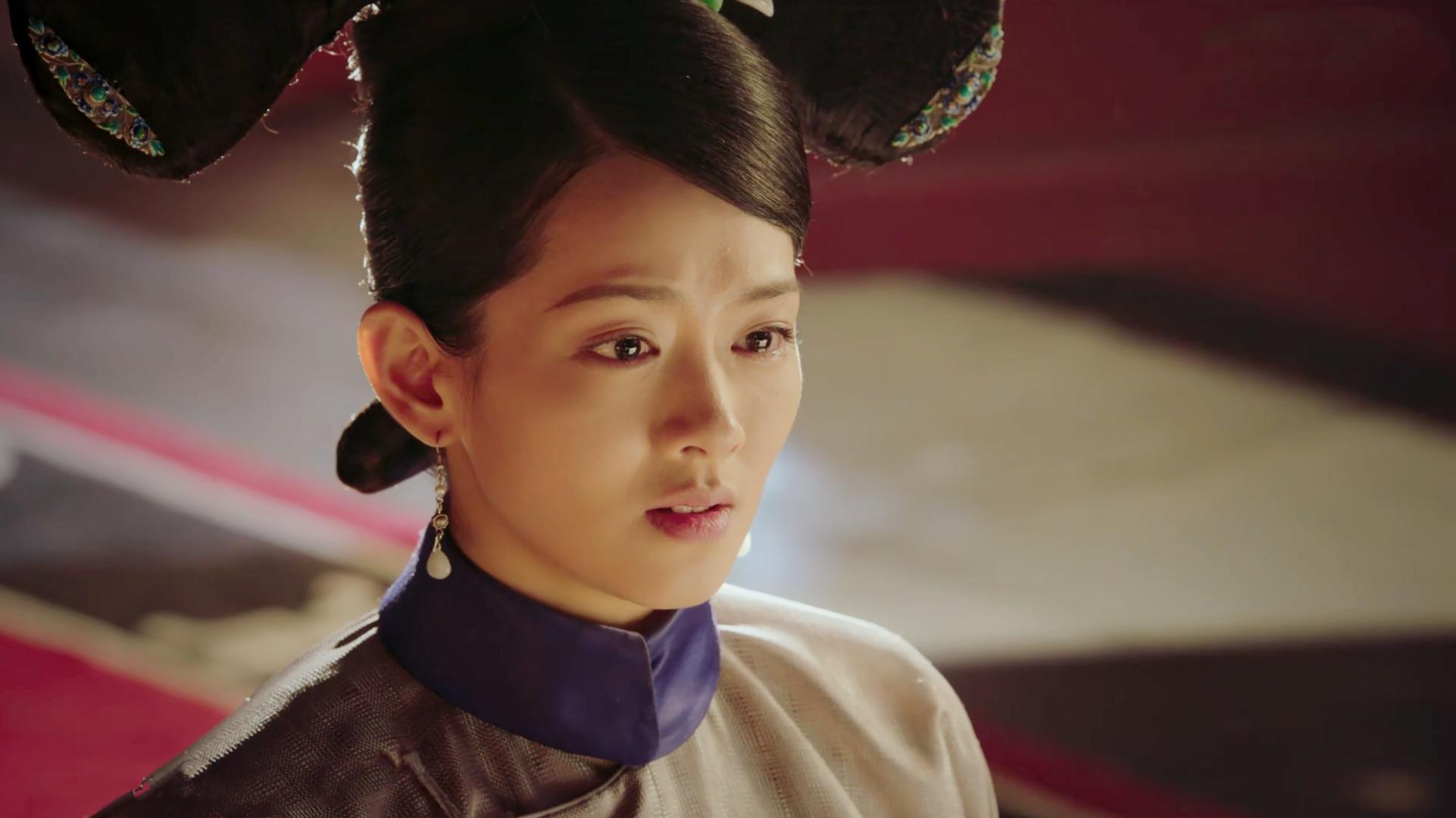 二十九年忻妃和乾隆五十七年愉妃离世,二者都是加恩按照贵妃丧仪治丧