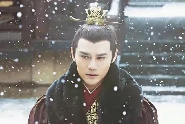 回顾王凯父亲肺癌离世一个月他查出肺部阴影红不红不再重要