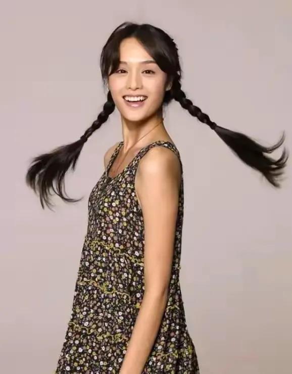 回顾饶敏莉婚后12年不生孩子与富大龙的婚姻终究败给了现实