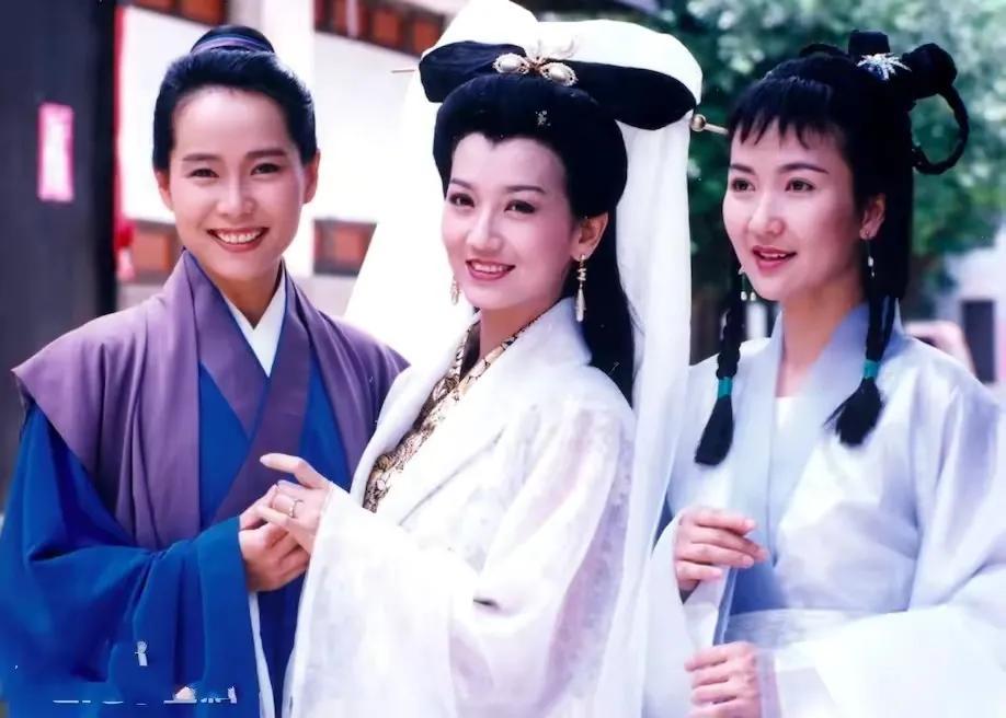 回顾赵雅芝的骄傲三个儿子都是学霸今大儿子44岁二儿子40岁