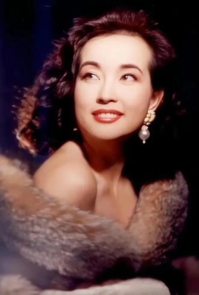 回顾刘晓庆四段婚姻70岁无子女不觉遗憾我的晚年靠外甥支撑