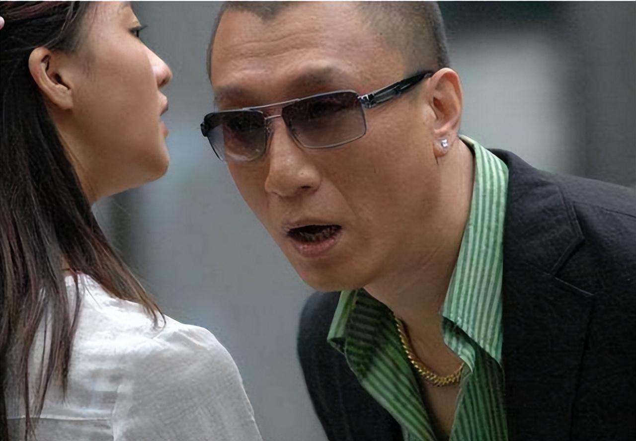 回顾孙红雷贫民窟的霹雳舞王25岁成中戏旁听生坎坷逆袭路