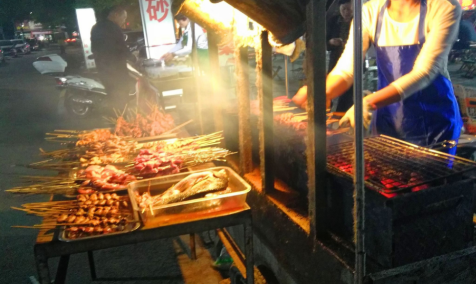 2020年四川男子去世得130万妻子要30万被公公拒绝还被砍四肢