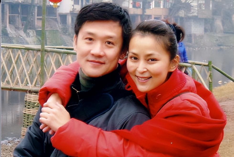 回顾演员黄志忠终究为他的抛妻弃子付出了代价