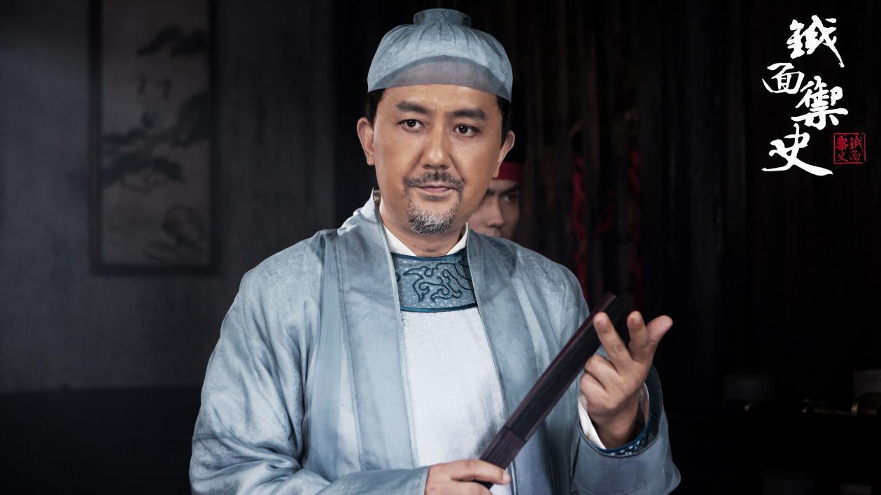 回顾姚橹出道30年不温不火娶大3岁的艾丽娅婚后生一女