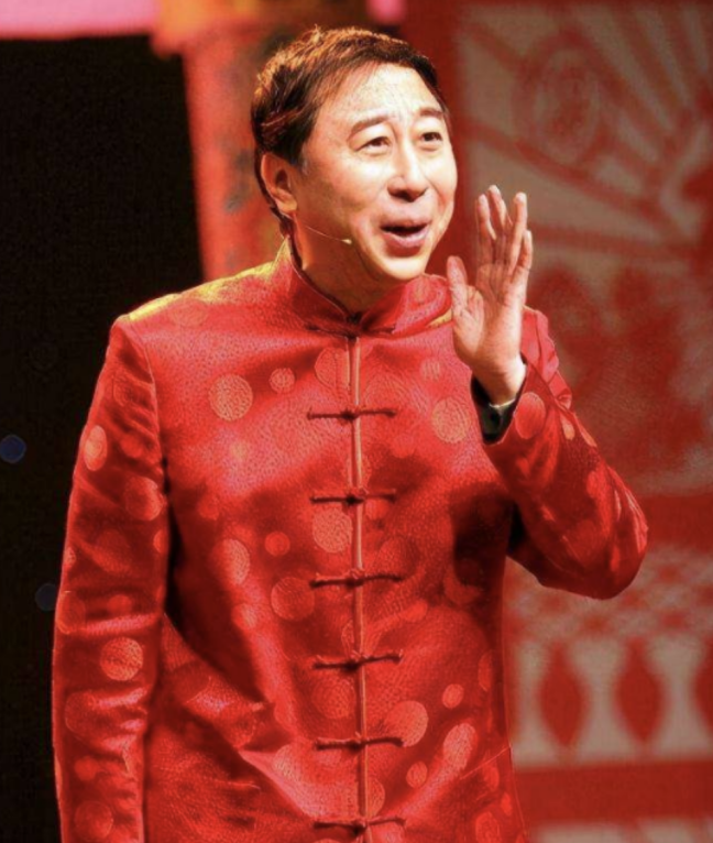 回顾冯巩被妙龄保姆索要50万分手费妻子艾慧的做法让人敬佩