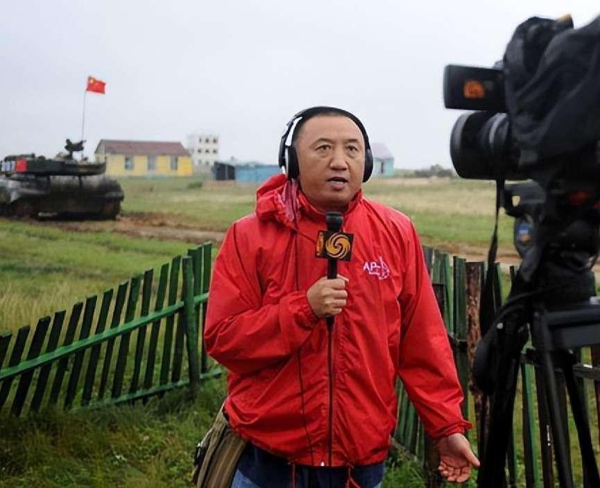 战地记者卢宇光:01年为报恩娶俄特种兵遗孀,今儿女来中国上大学