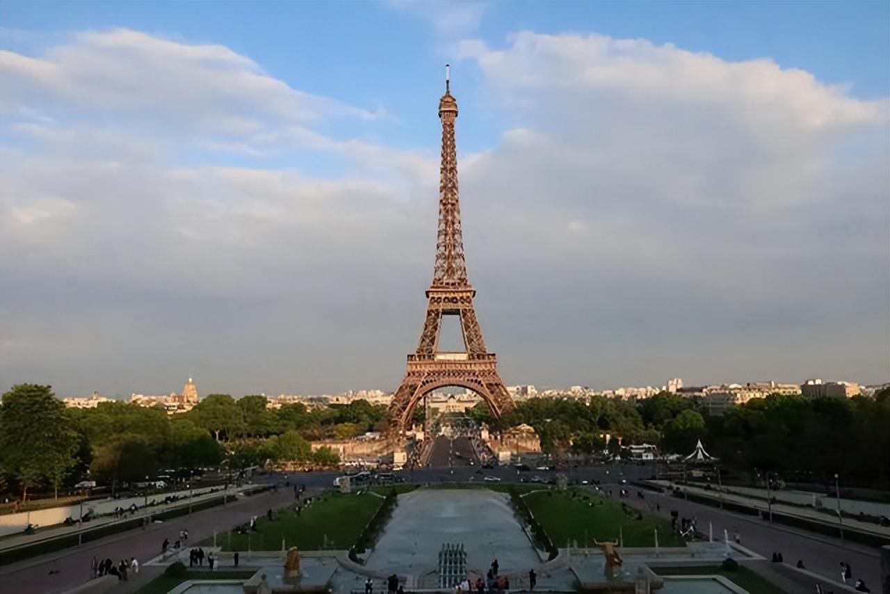 更多提起的还是中,美,俄等一些国家,很少人再先提起法国了,但是其实