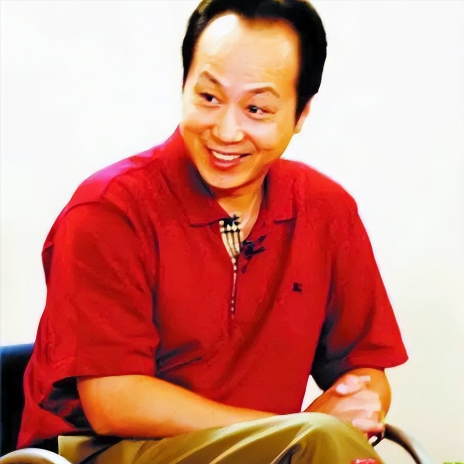 回顾罗京儿子名字取自唐诗高中毕业赴美留学越来越像父亲