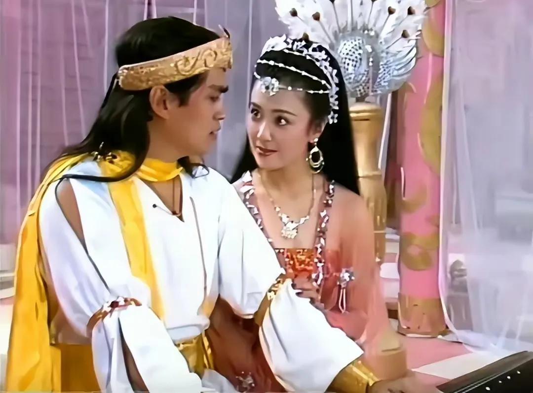 回顾颜值再高也救不了自甘堕落的傅艺伟