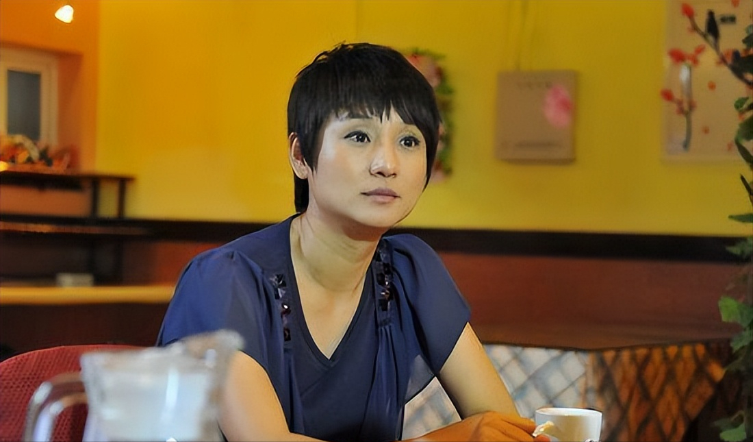 回顾孔琳初恋败给蒋雯丽如今54岁仍未婚她的人生真是太苦了