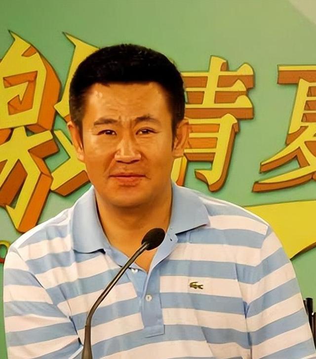 回顾赵赫工作34年不买房退休6个月后离世一生只愧对妻子