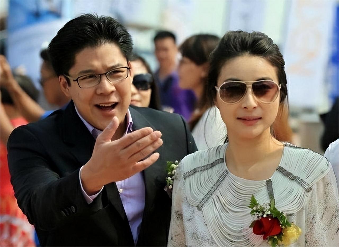 回顾霍启刚追妻路郭晶晶父母反对女二女三横插险毁婚霍少好难