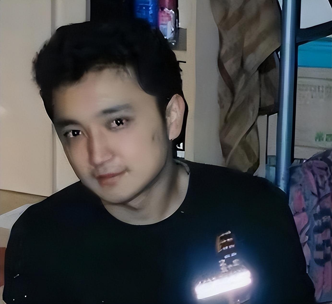 回顾尼格买提:我30岁娶帕夏古丽,结婚9年没有孩子,风光背后有泪水