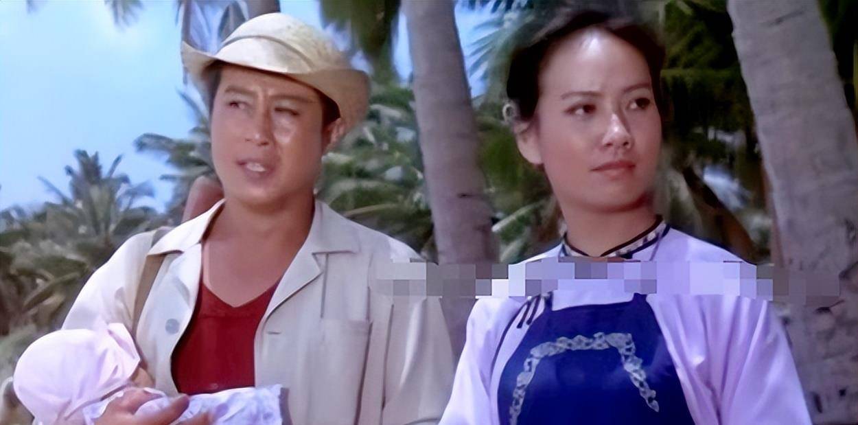 回顾姚橹出道30年不温不火娶大3岁的艾丽娅婚后生一女