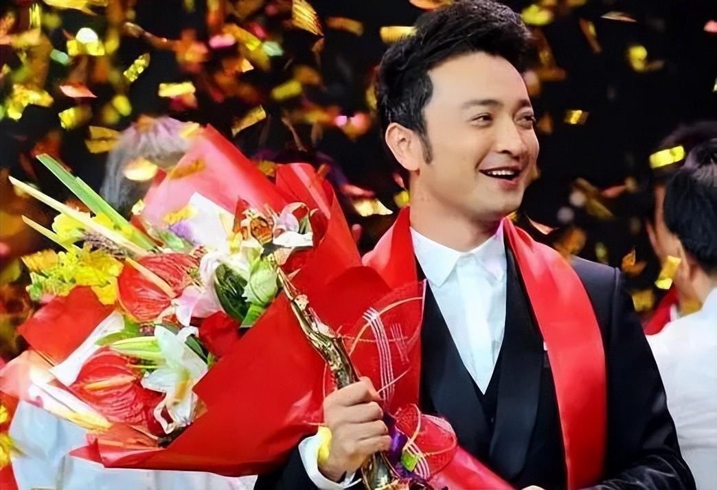 回顾尼格买提我30岁娶帕夏古丽结婚9年没有孩子风光背后有泪水