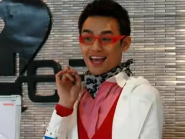 这部戏对王凯来说是一个巨大的挑战.